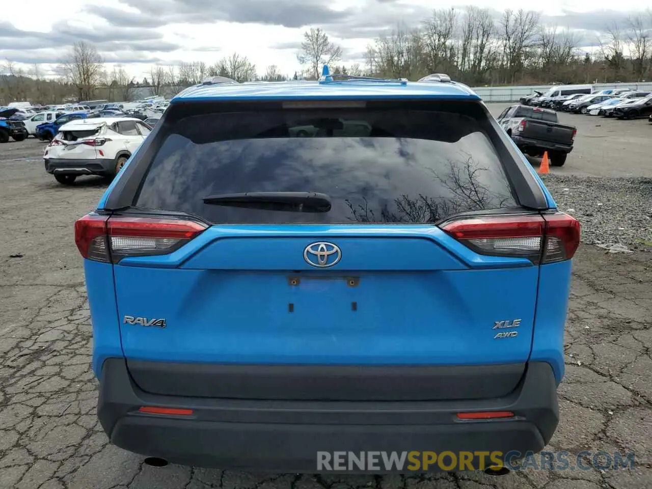 6 Photograph of a damaged car JTMP1RFV9KD026658 TOYOTA RAV4 2019