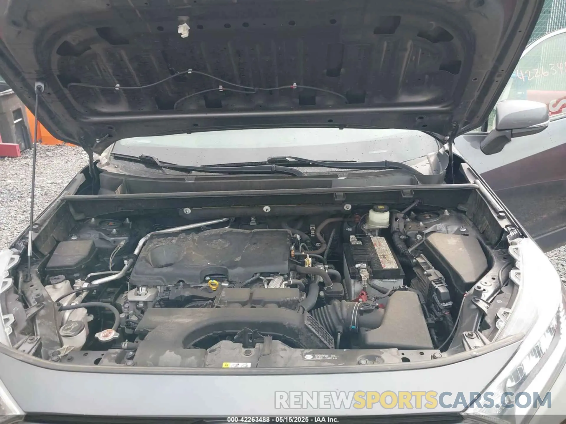 10 Photograph of a damaged car JTMP1RFV9KD041936 TOYOTA RAV4 2019