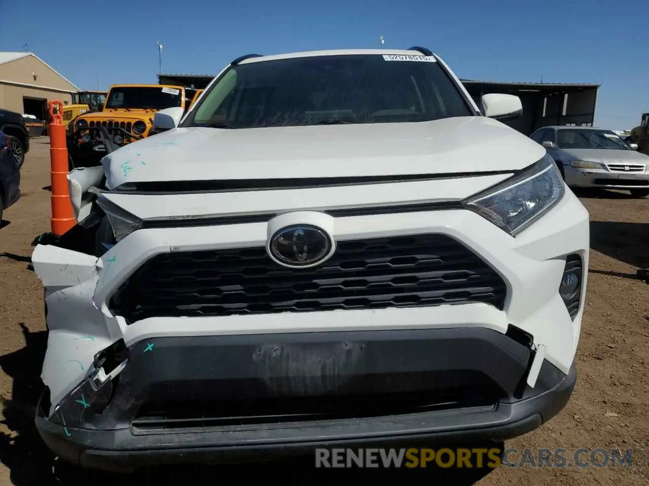 5 Photograph of a damaged car JTMP1RFVXKD021338 TOYOTA RAV4 2019