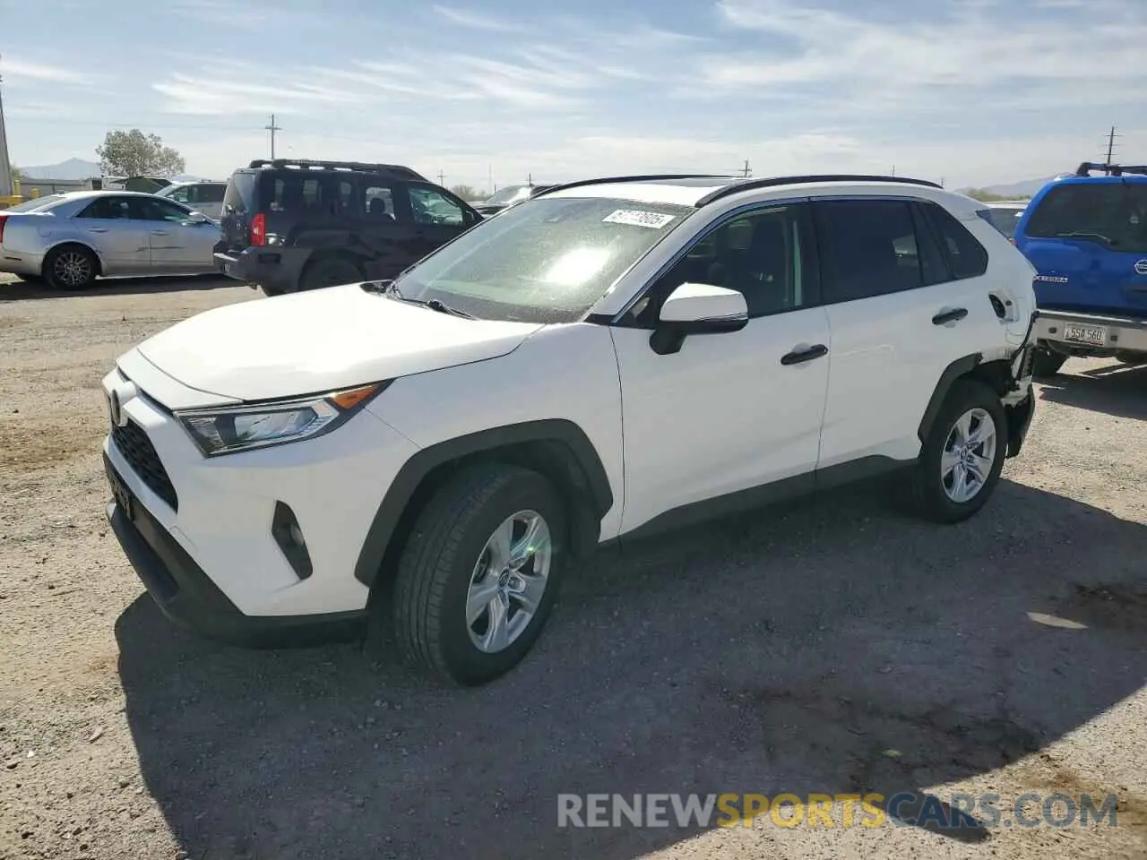 1 Фотография поврежденного автомобиля JTMP1RFVXKD023638 TOYOTA RAV4 2019