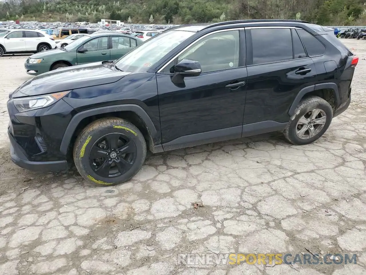 1 Photograph of a damaged car JTMP1RFVXKD508099 TOYOTA RAV4 2019