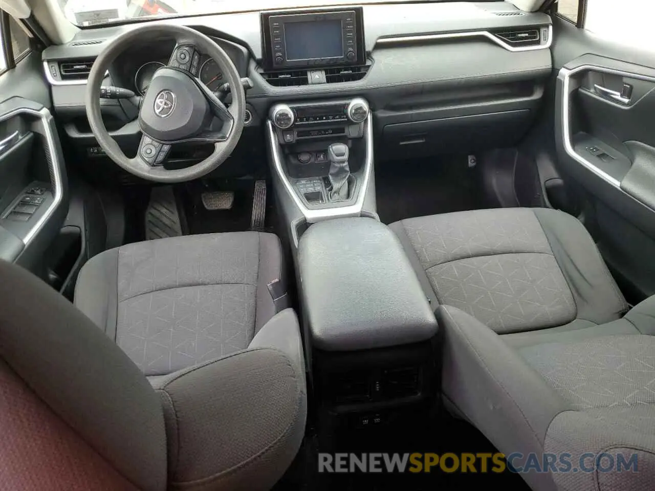 8 Photograph of a damaged car JTMP1RFVXKD508099 TOYOTA RAV4 2019
