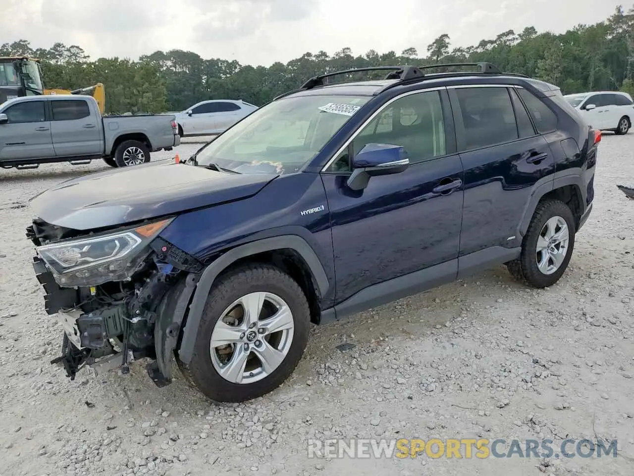 1 Photograph of a damaged car JTMRWRFV0KD503813 TOYOTA RAV4 2019