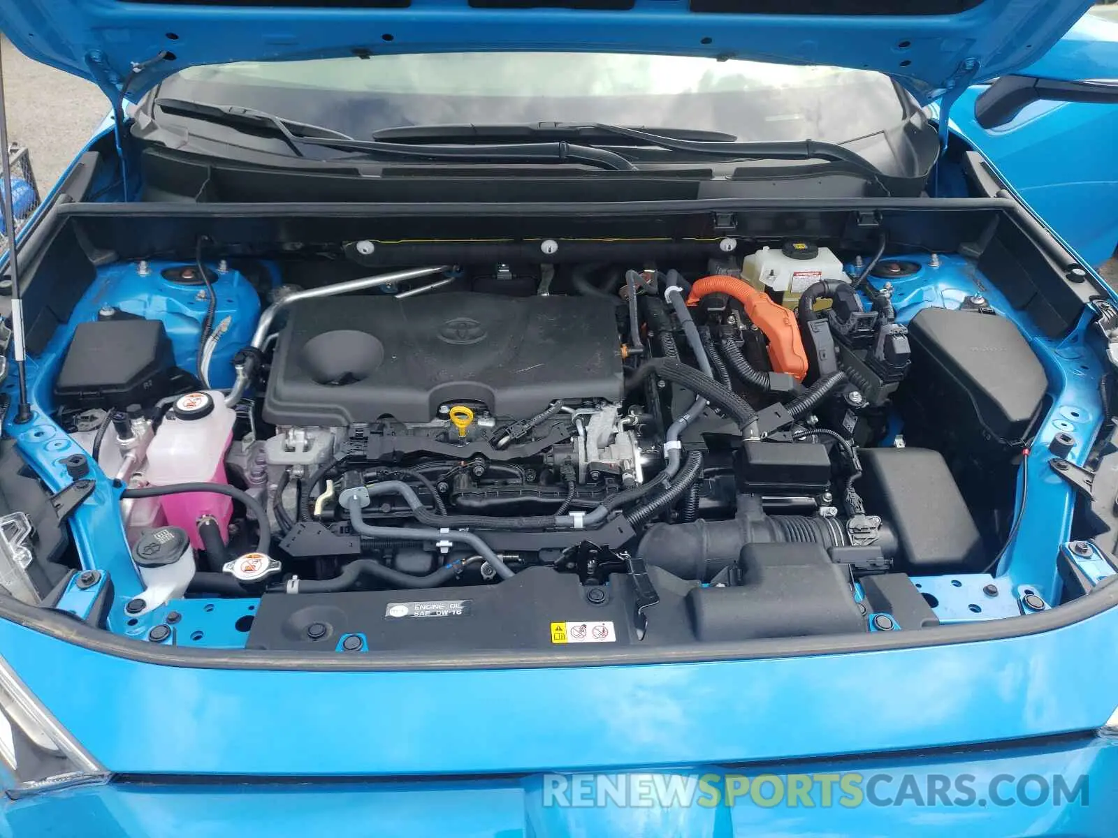 7 Photograph of a damaged car JTMRWRFV2KD033185 TOYOTA RAV4 2019