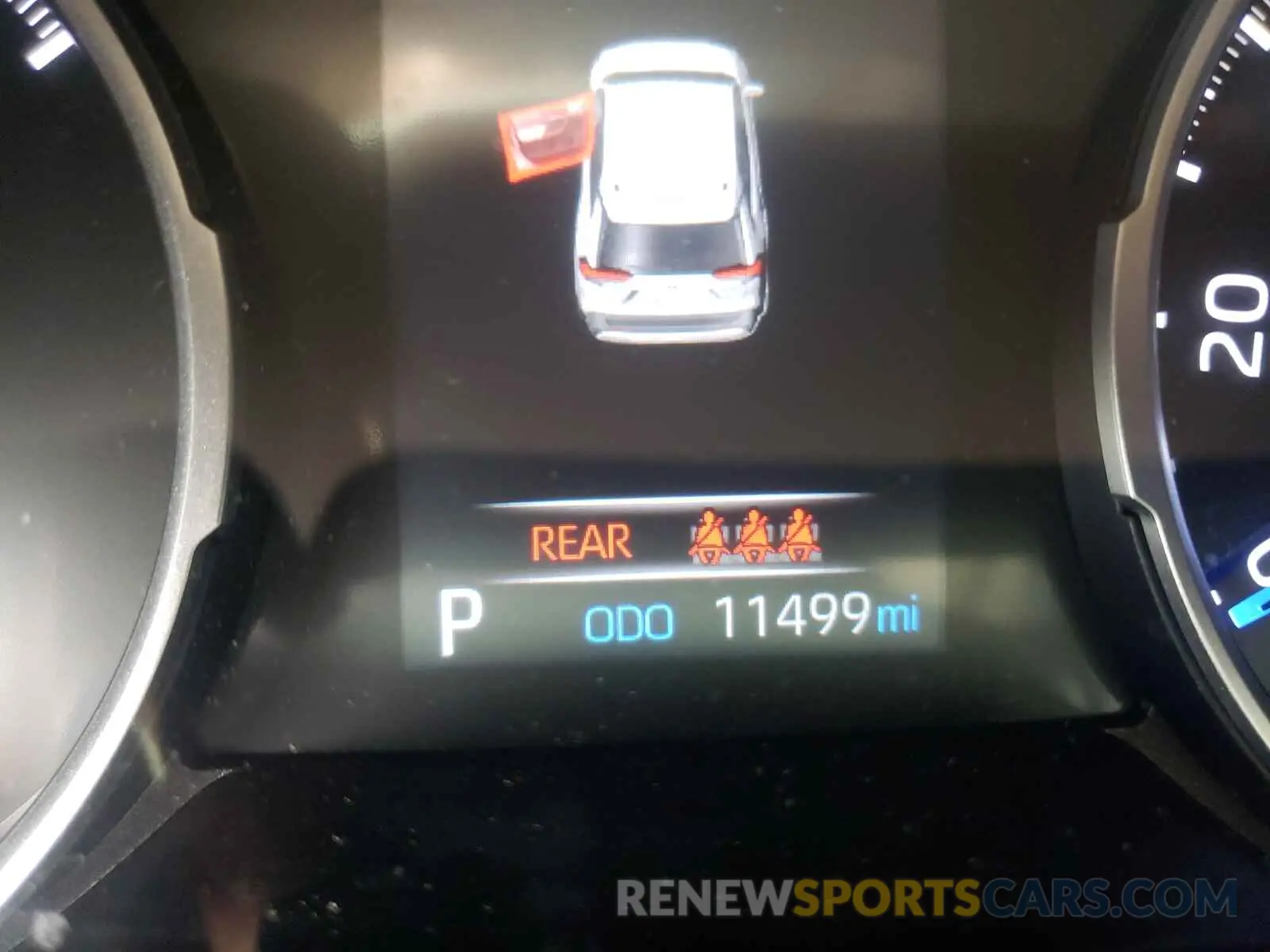 8 Photograph of a damaged car JTMRWRFV2KD033185 TOYOTA RAV4 2019