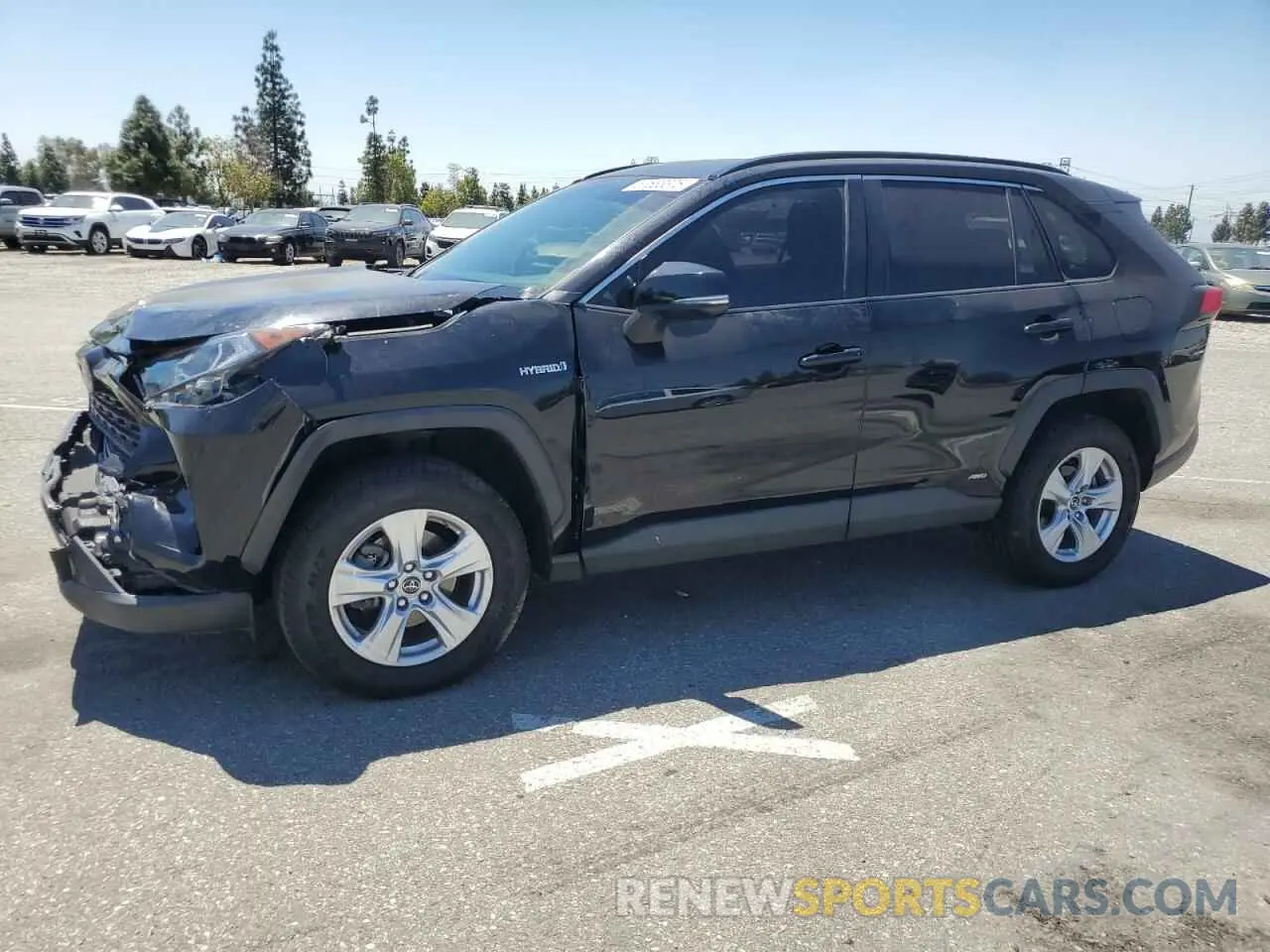 1 Photograph of a damaged car JTMRWRFV5KD503502 TOYOTA RAV4 2019