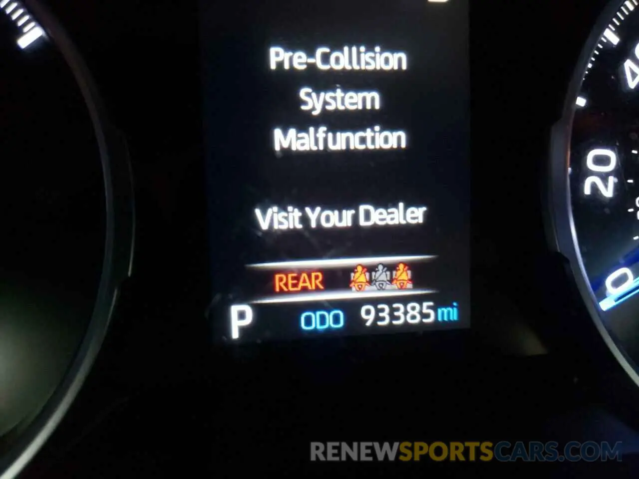 8 Photograph of a damaged car JTMRWRFV6KJ008288 TOYOTA RAV4 2019