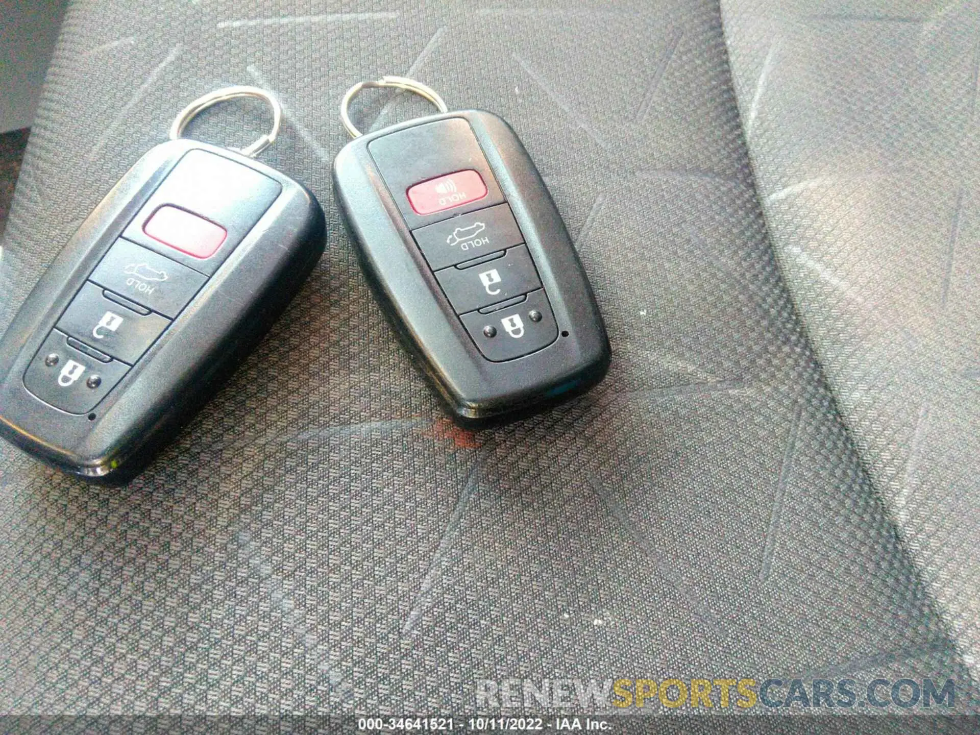 11 Фотография поврежденного автомобиля JTMRWRFV7KD036843 TOYOTA RAV4 2019