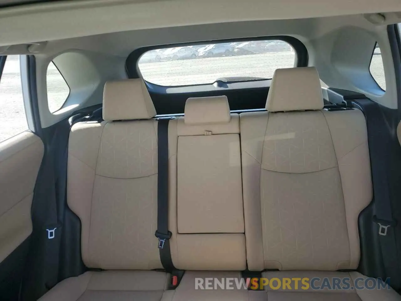10 Photograph of a damaged car JTMRWRFV8KD011756 TOYOTA RAV4 2019