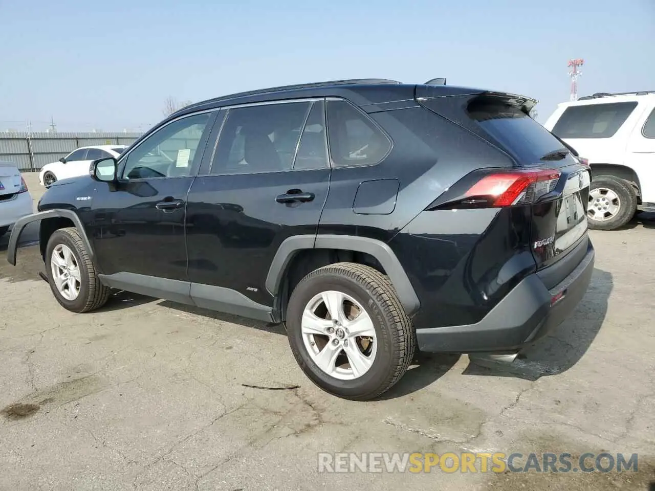 2 Фотография поврежденного автомобиля JTMRWRFV9KD017372 TOYOTA RAV4 2019