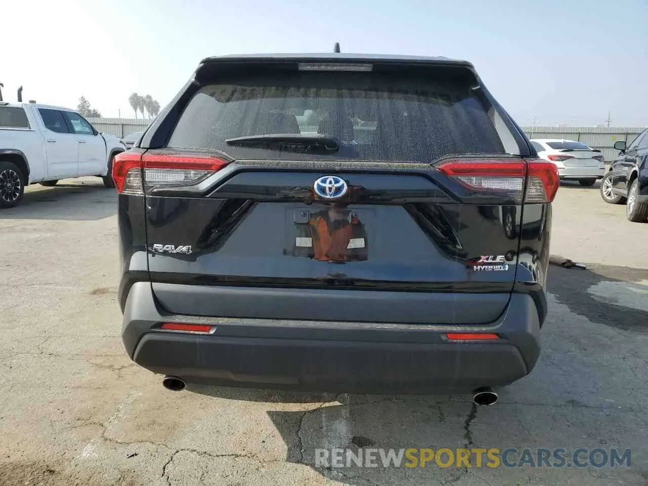 6 Фотография поврежденного автомобиля JTMRWRFV9KD017372 TOYOTA RAV4 2019