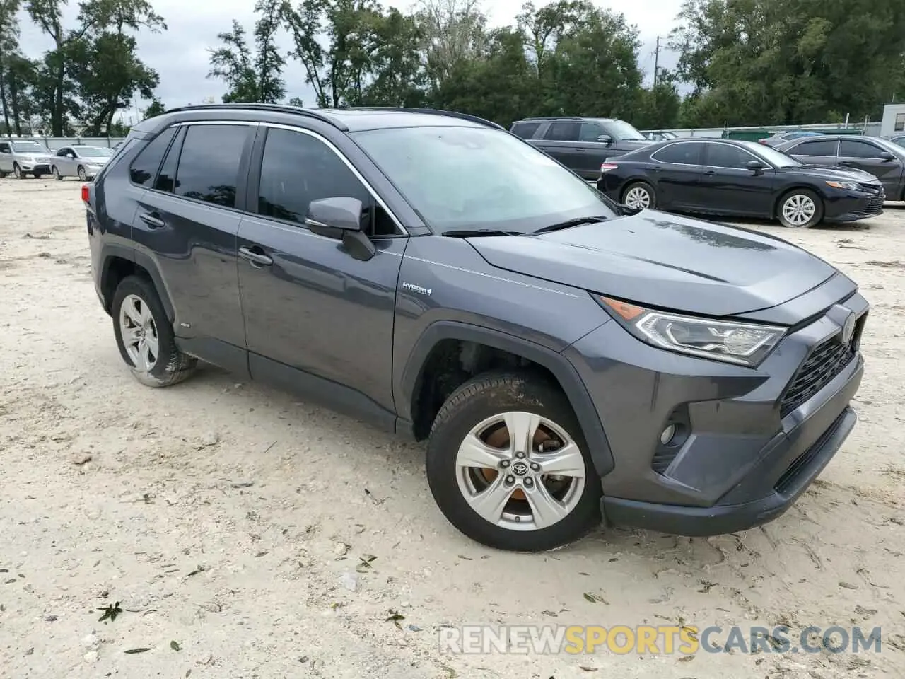 4 Фотография поврежденного автомобиля JTMRWRFV9KD028775 TOYOTA RAV4 2019