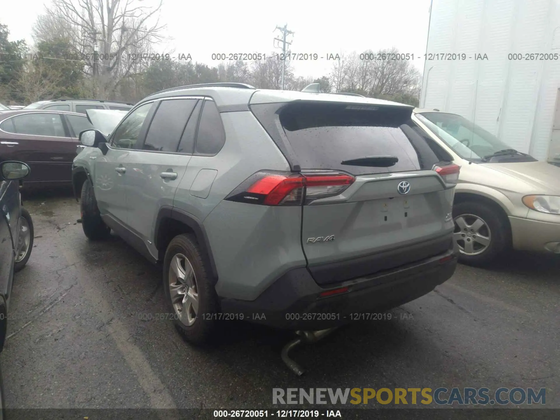 3 Photograph of a damaged car JTMRWRFVXKD018854 TOYOTA RAV4 2019