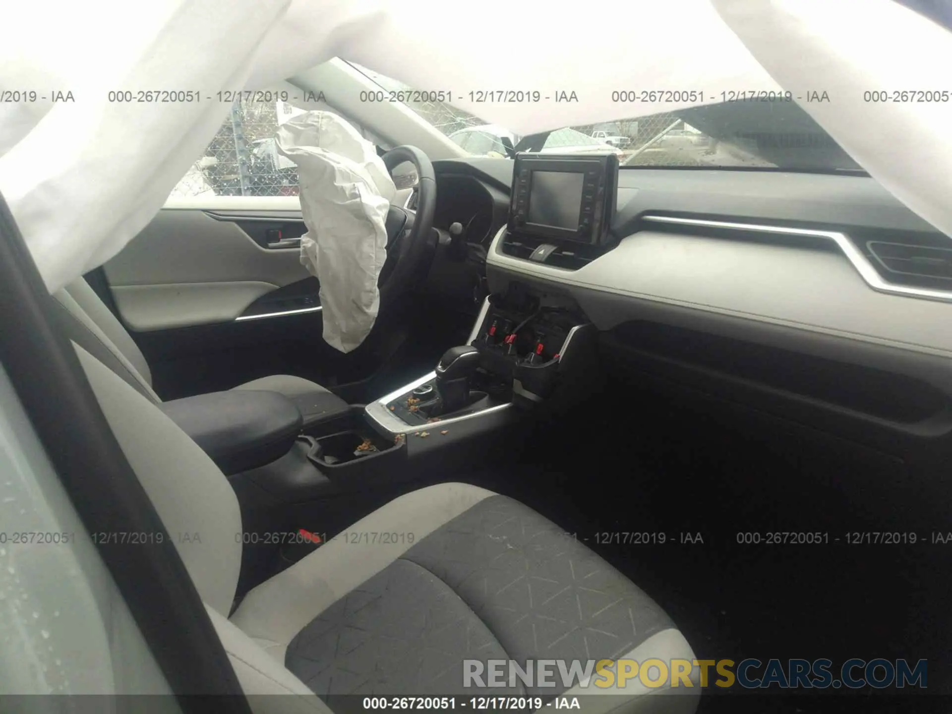 5 Photograph of a damaged car JTMRWRFVXKD018854 TOYOTA RAV4 2019