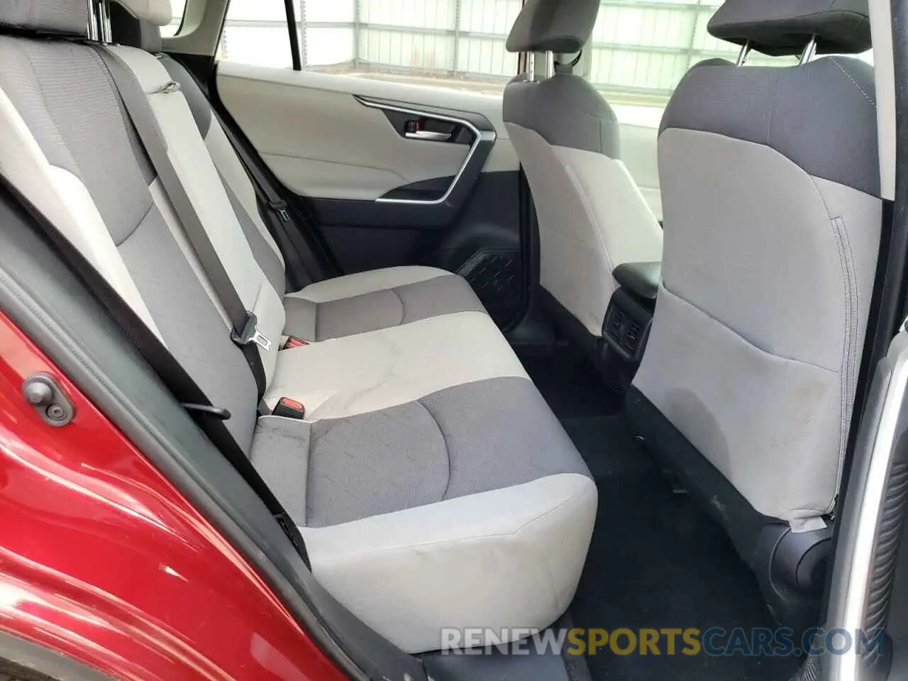 10 Фотография поврежденного автомобиля JTMW1RFV0KD504459 TOYOTA RAV4 2019