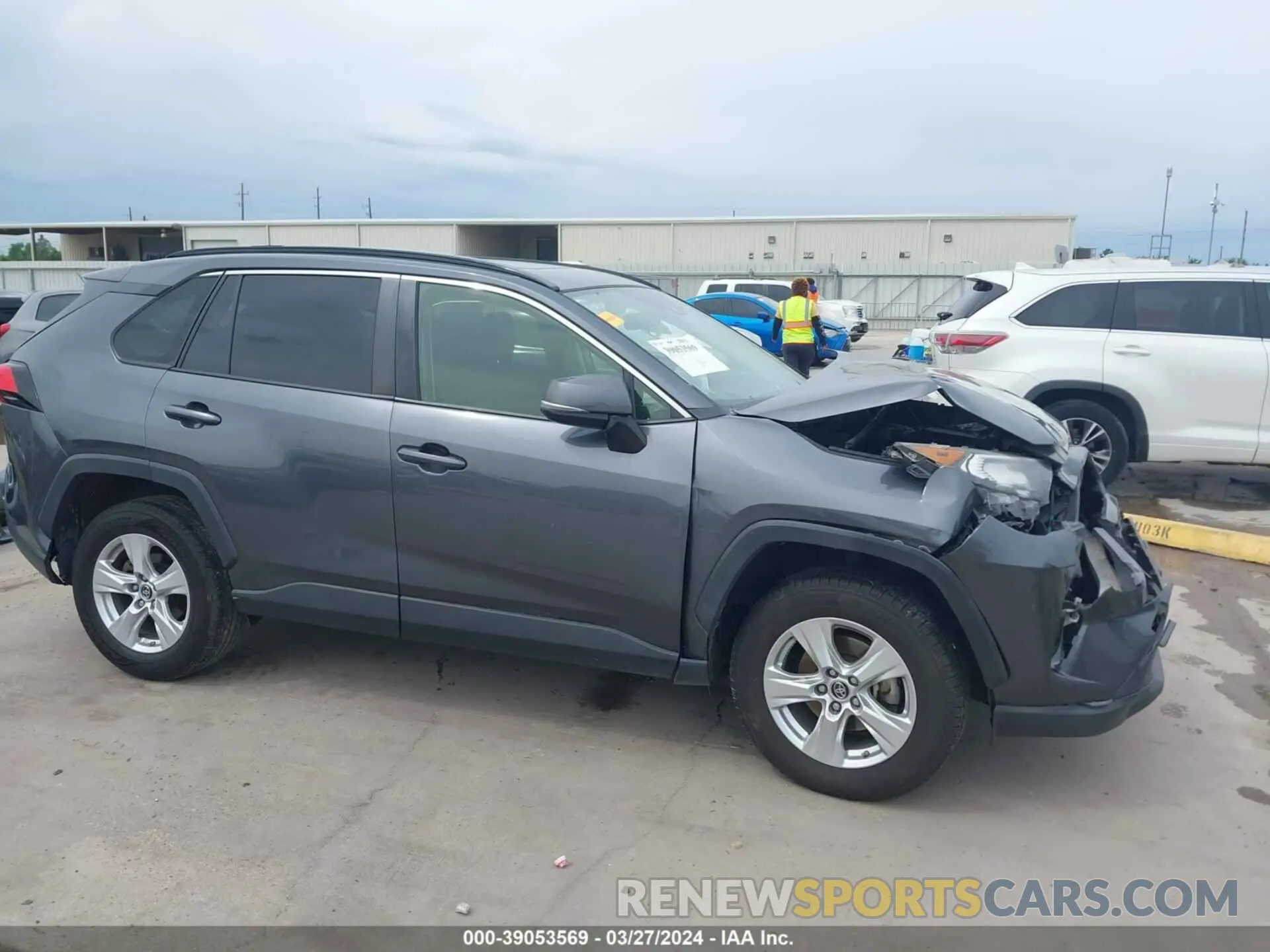 13 Photograph of a damaged car JTMW1RFV0KD511248 TOYOTA RAV4 2019