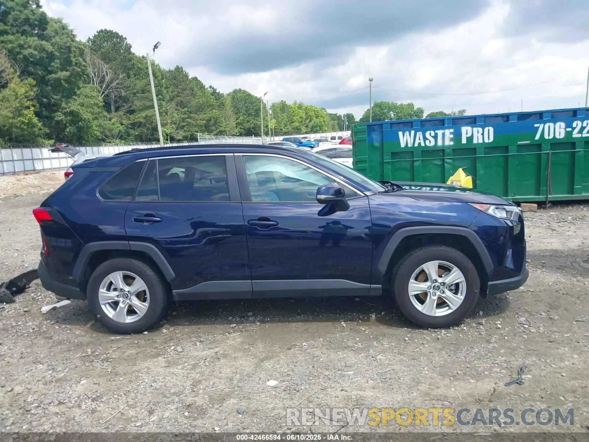 13 Photograph of a damaged car JTMW1RFV0KD512254 TOYOTA RAV4 2019