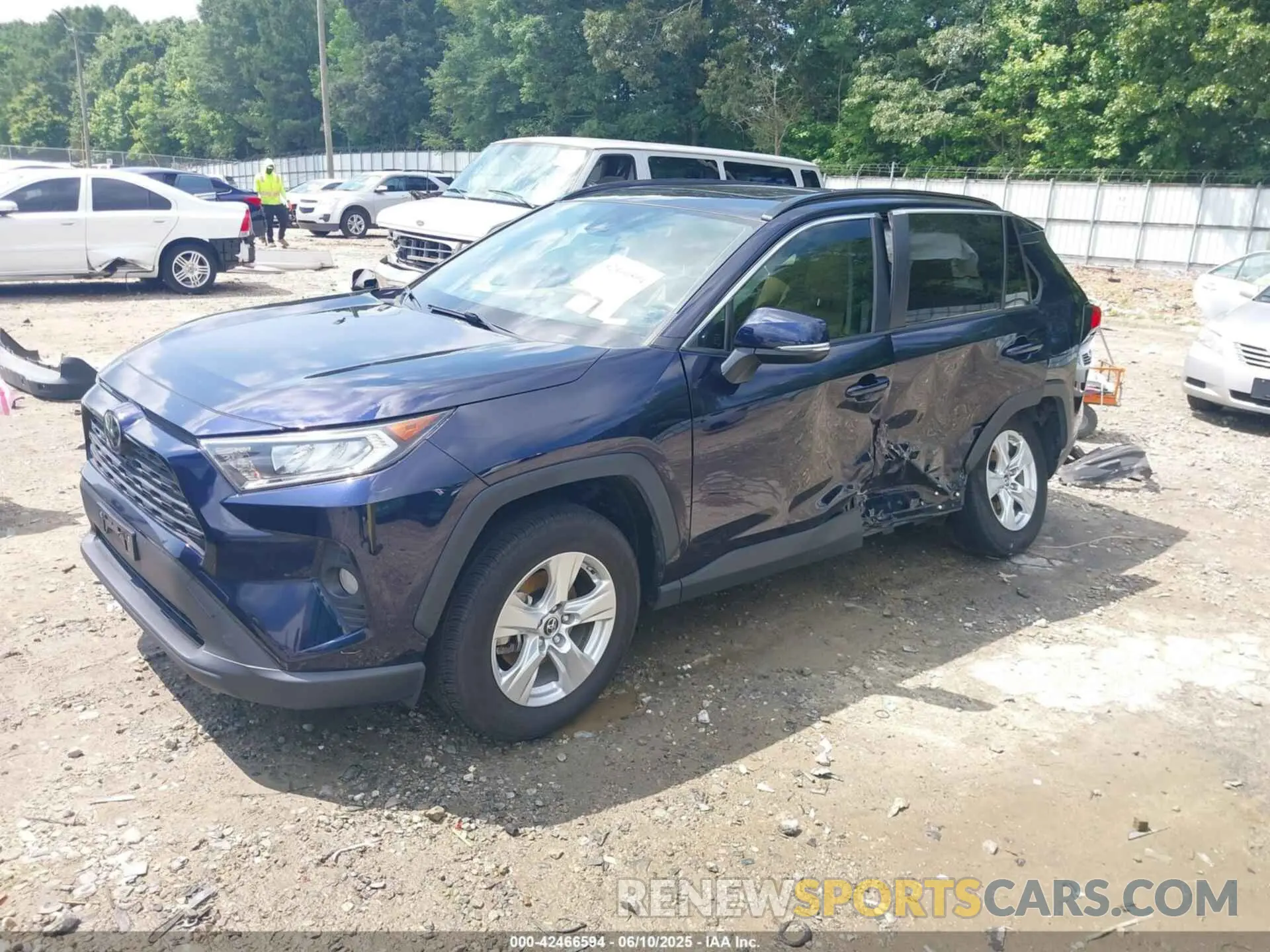 2 Photograph of a damaged car JTMW1RFV0KD512254 TOYOTA RAV4 2019