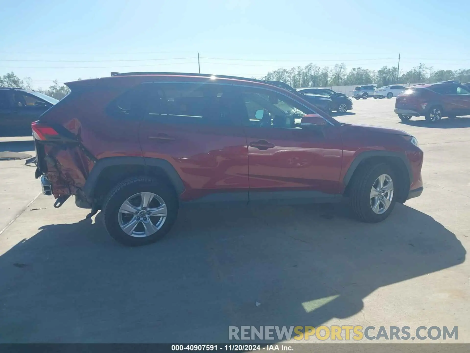13 Photograph of a damaged car JTMW1RFV1KD008036 TOYOTA RAV4 2019