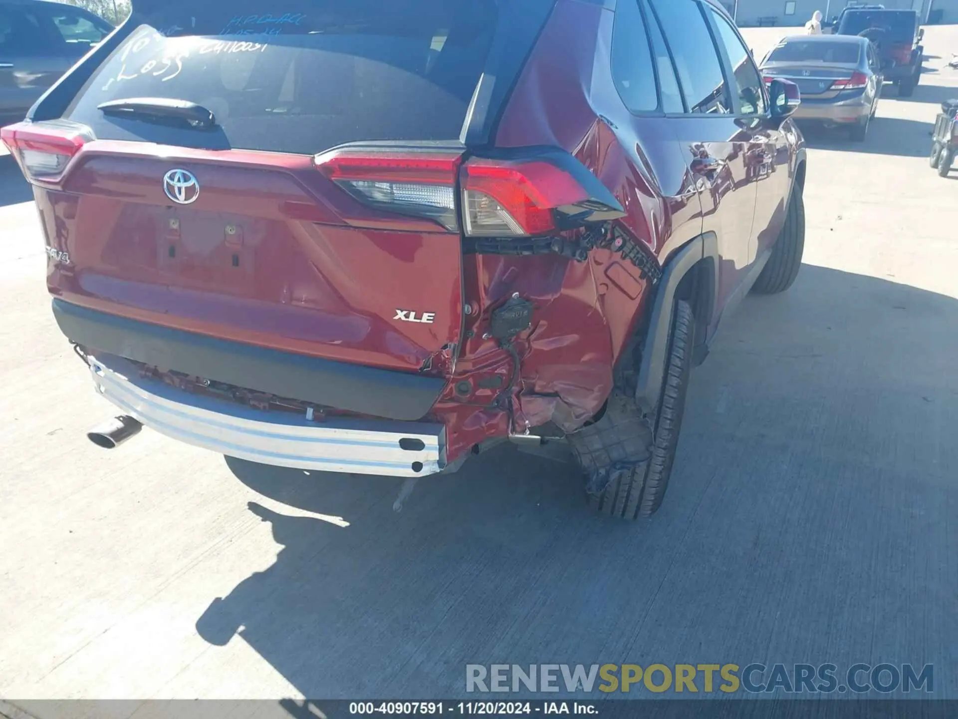 6 Photograph of a damaged car JTMW1RFV1KD008036 TOYOTA RAV4 2019