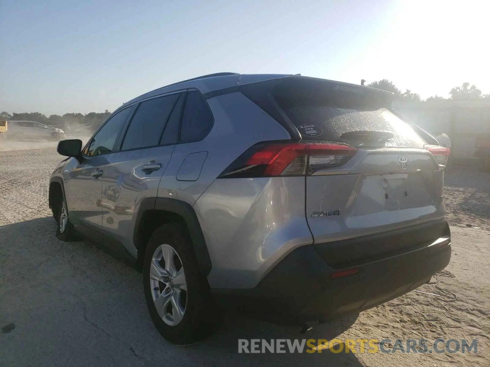 3 Photograph of a damaged car JTMW1RFV1KD030585 TOYOTA RAV4 2019