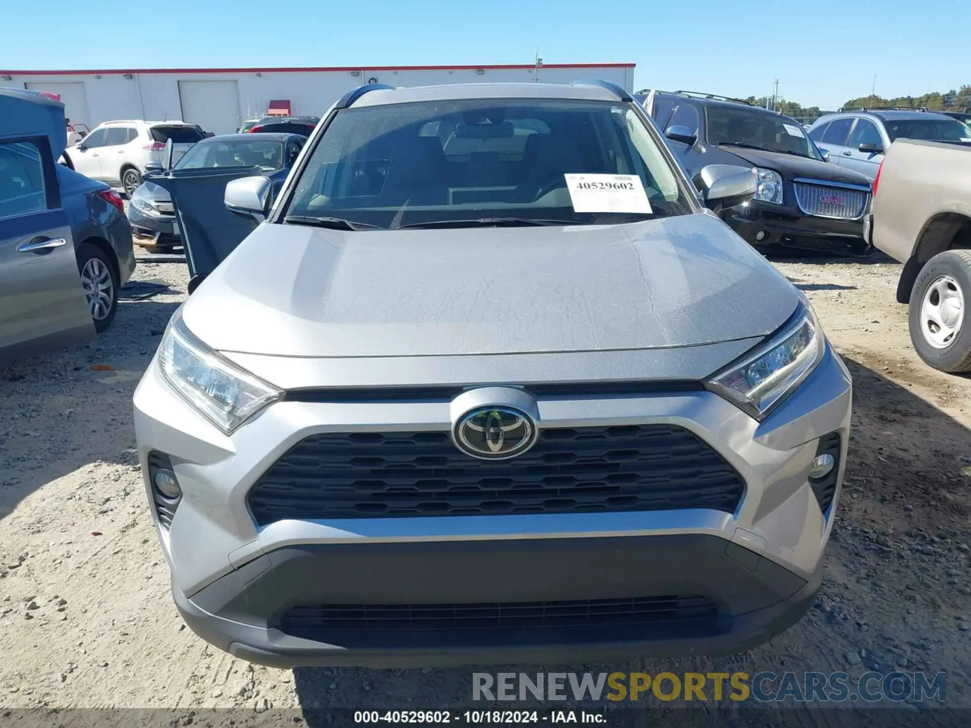 13 Фотография поврежденного автомобиля JTMW1RFV1KD042235 TOYOTA RAV4 2019
