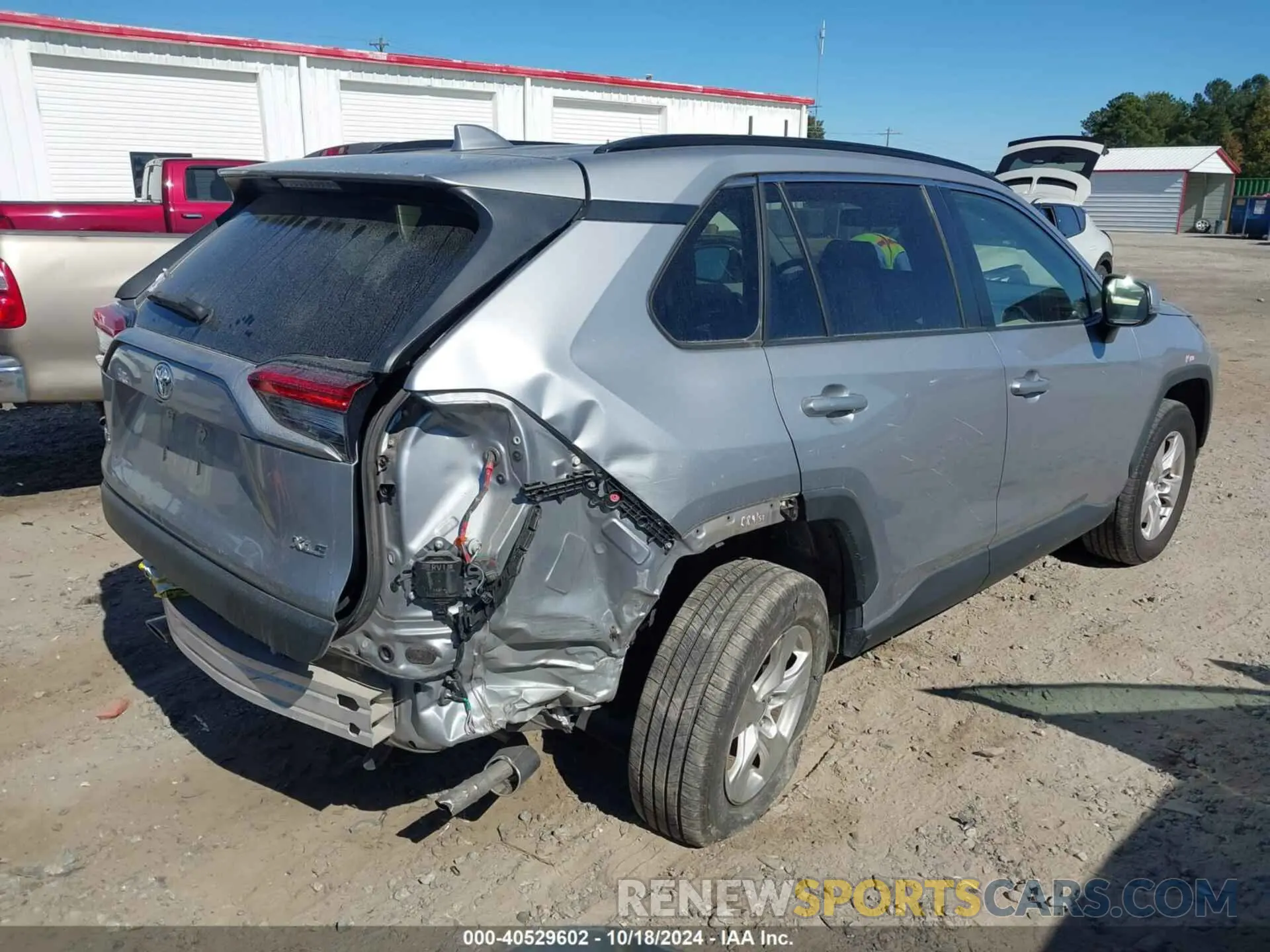 4 Фотография поврежденного автомобиля JTMW1RFV1KD042235 TOYOTA RAV4 2019