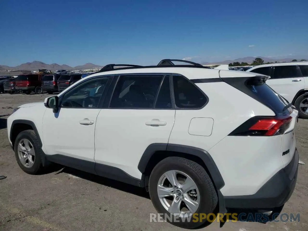 2 Photograph of a damaged car JTMW1RFV1KJ014923 TOYOTA RAV4 2019