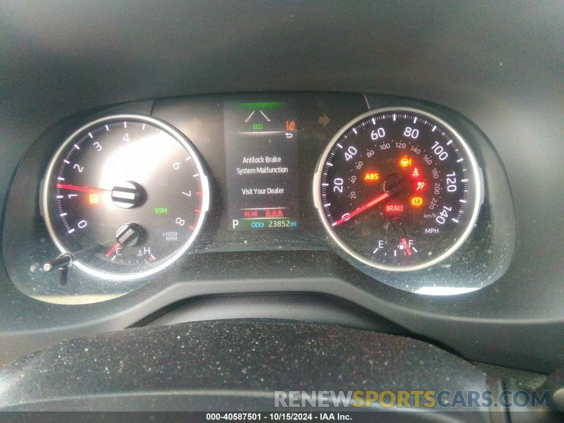 7 Фотография поврежденного автомобиля JTMW1RFV2KD016257 TOYOTA RAV4 2019