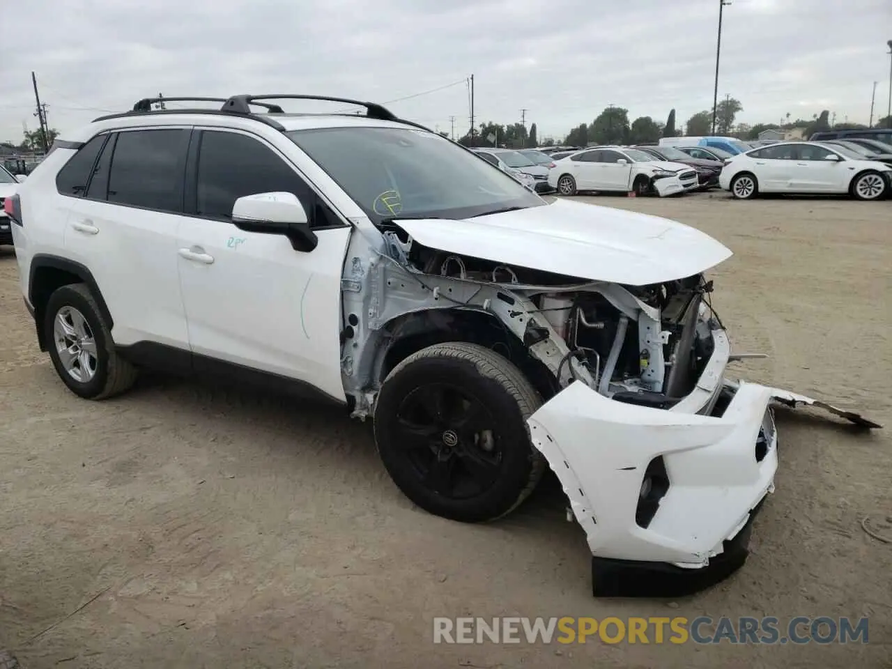 1 Photograph of a damaged car JTMW1RFV2KD501398 TOYOTA RAV4 2019