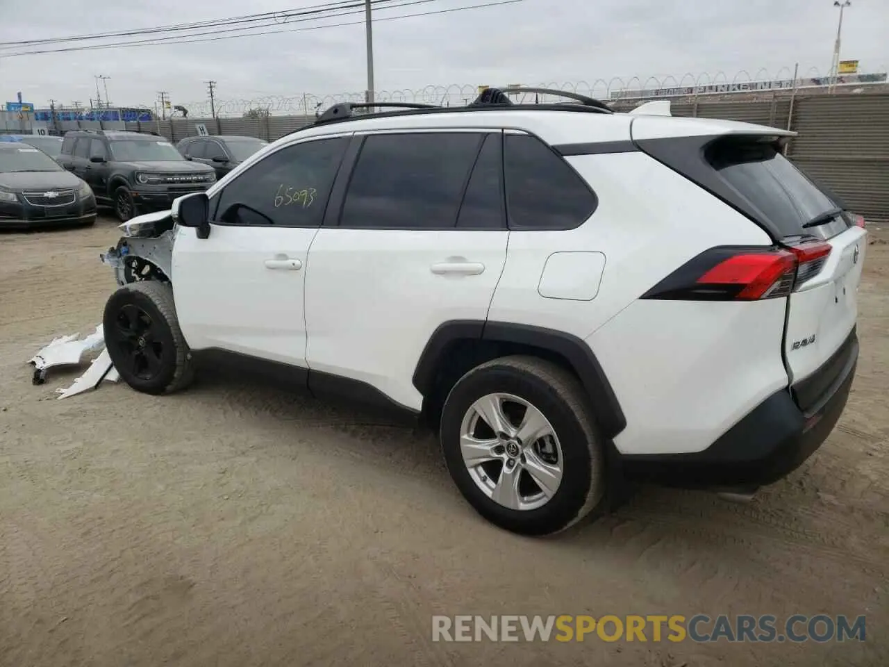 3 Photograph of a damaged car JTMW1RFV2KD501398 TOYOTA RAV4 2019