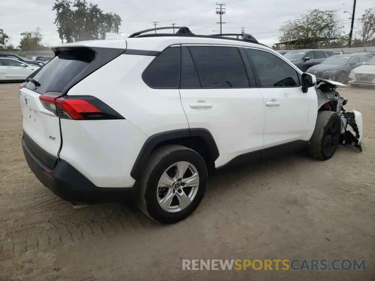 4 Photograph of a damaged car JTMW1RFV2KD501398 TOYOTA RAV4 2019