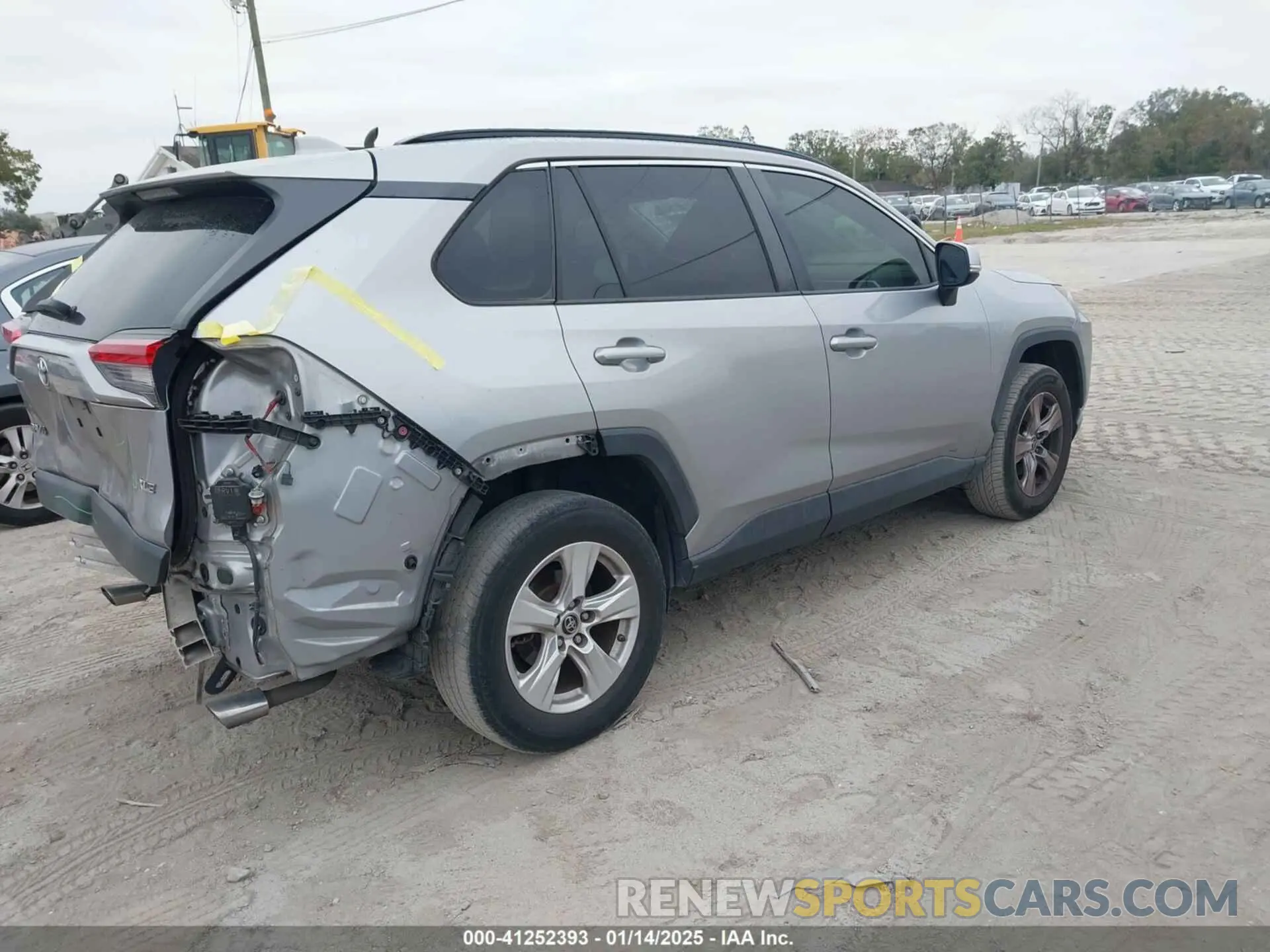 4 Фотография поврежденного автомобиля JTMW1RFV2KD505239 TOYOTA RAV4 2019