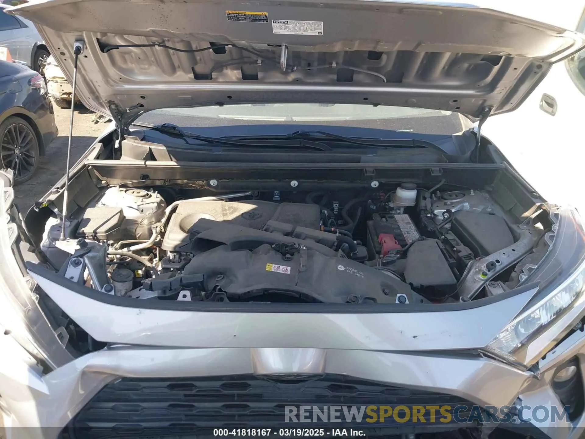 10 Photograph of a damaged car JTMW1RFV3KD028269 TOYOTA RAV4 2019