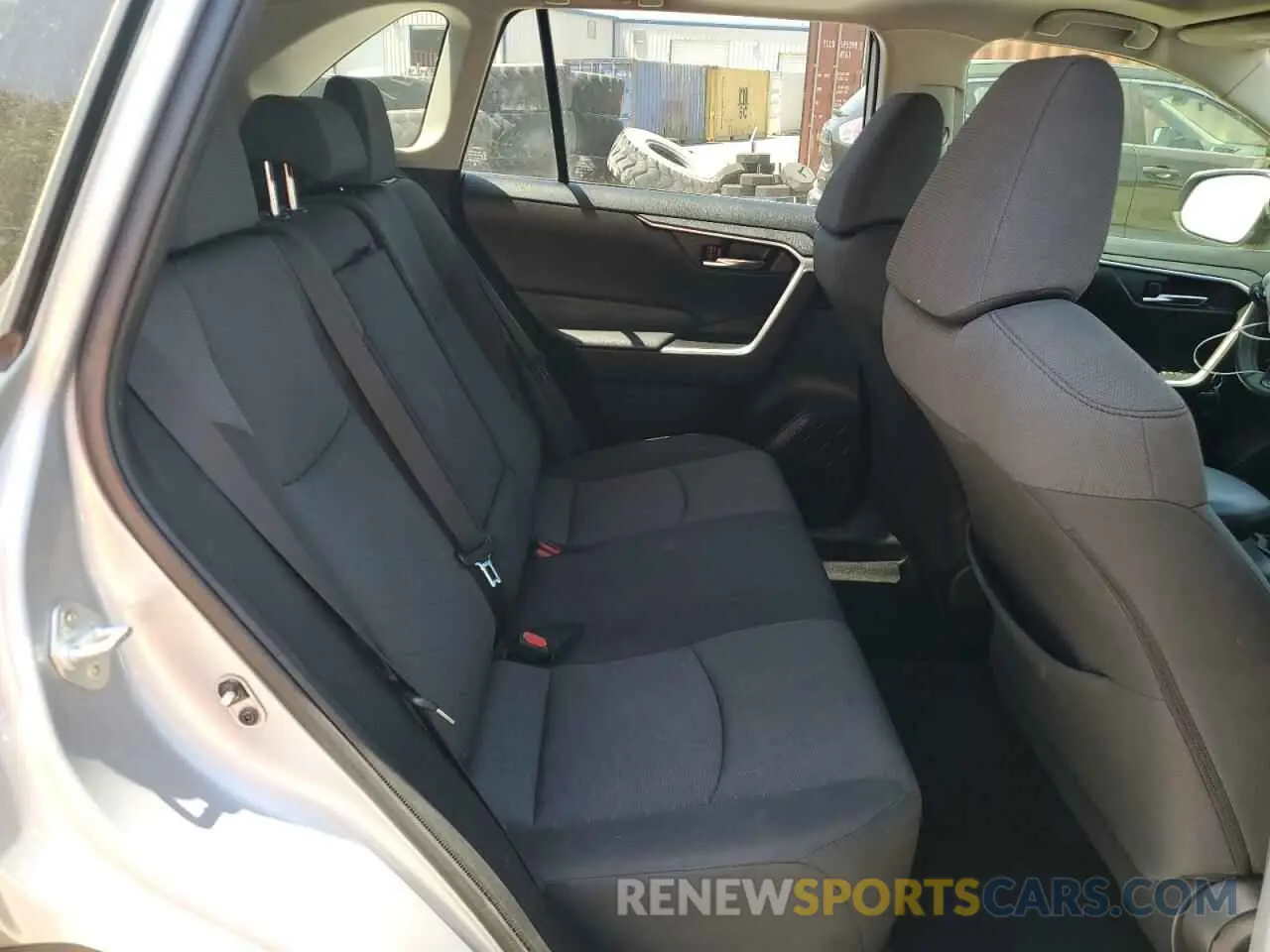 11 Photograph of a damaged car JTMW1RFV3KD038428 TOYOTA RAV4 2019