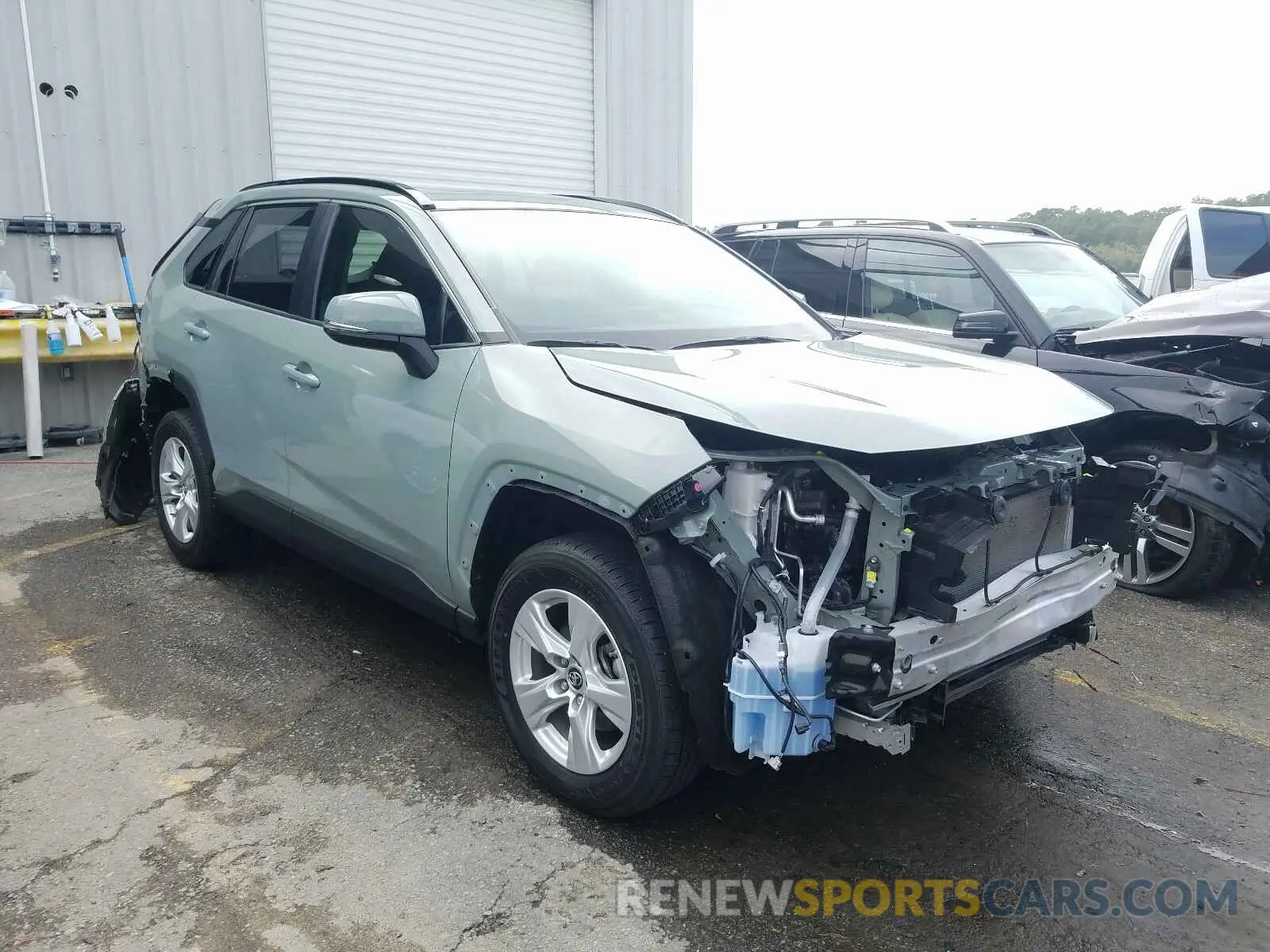 1 Photograph of a damaged car JTMW1RFV3KD509302 TOYOTA RAV4 2019