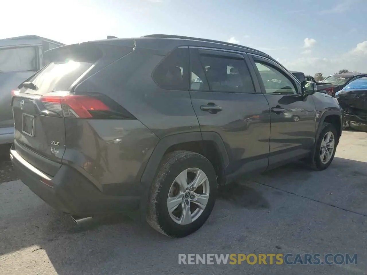 3 Photograph of a damaged car JTMW1RFV3KJ014180 TOYOTA RAV4 2019
