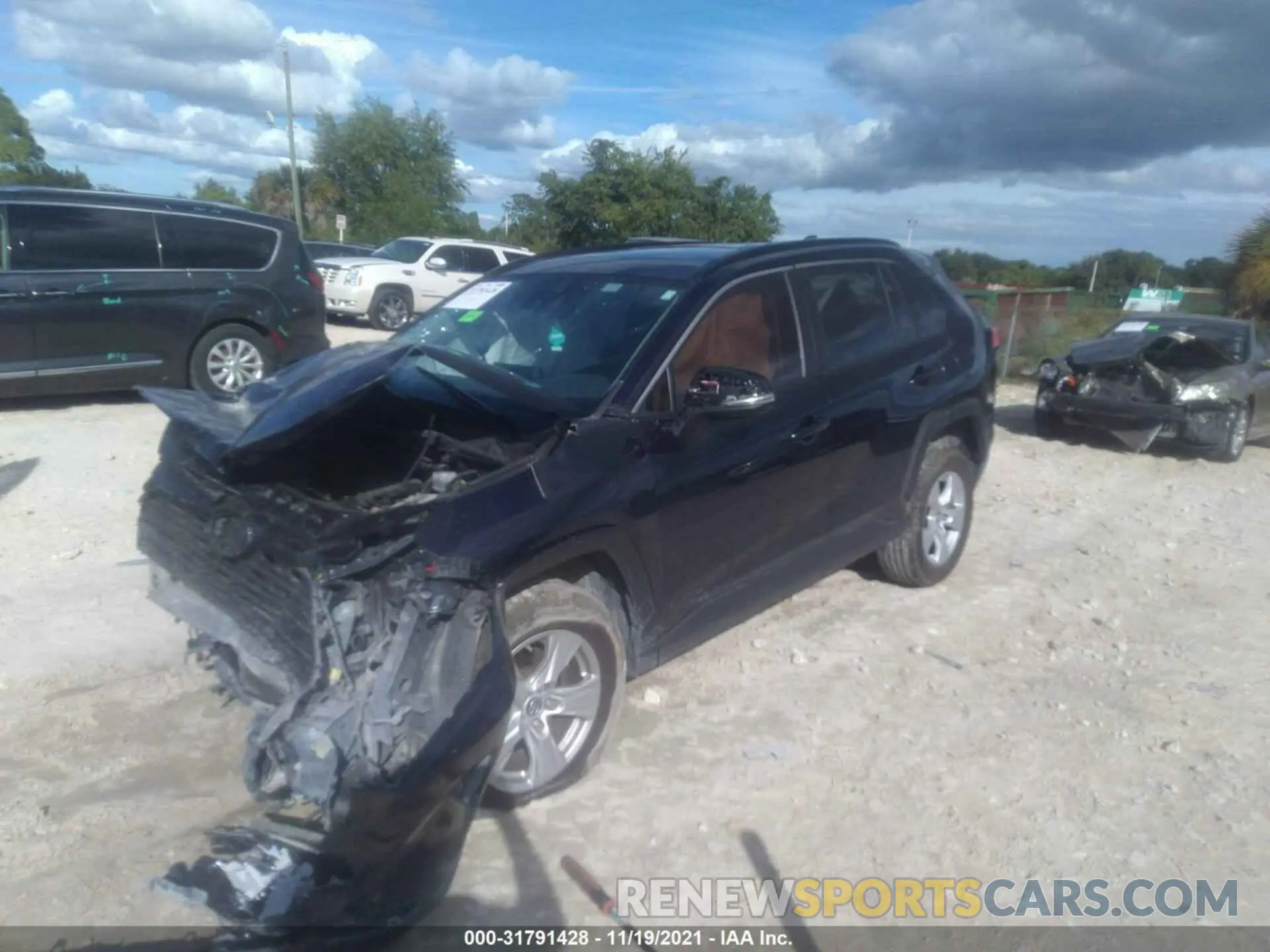 2 Photograph of a damaged car JTMW1RFV4KD009505 TOYOTA RAV4 2019
