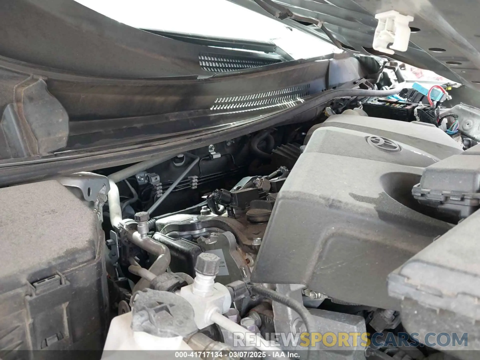 10 Фотография поврежденного автомобиля JTMW1RFV4KD022612 TOYOTA RAV4 2019
