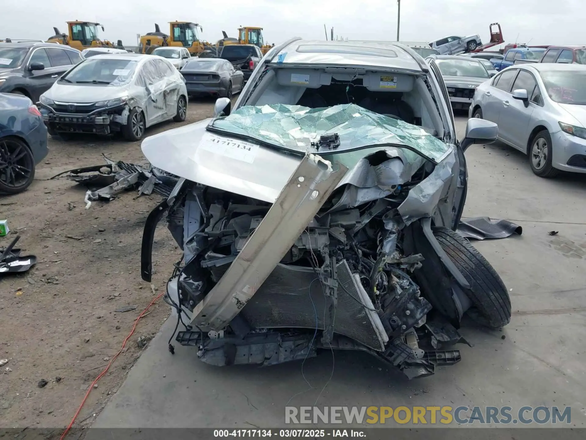 13 Фотография поврежденного автомобиля JTMW1RFV4KD022612 TOYOTA RAV4 2019