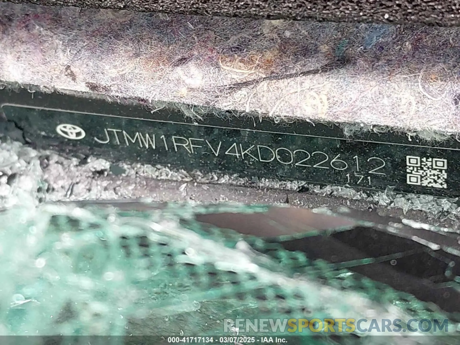 9 Фотография поврежденного автомобиля JTMW1RFV4KD022612 TOYOTA RAV4 2019