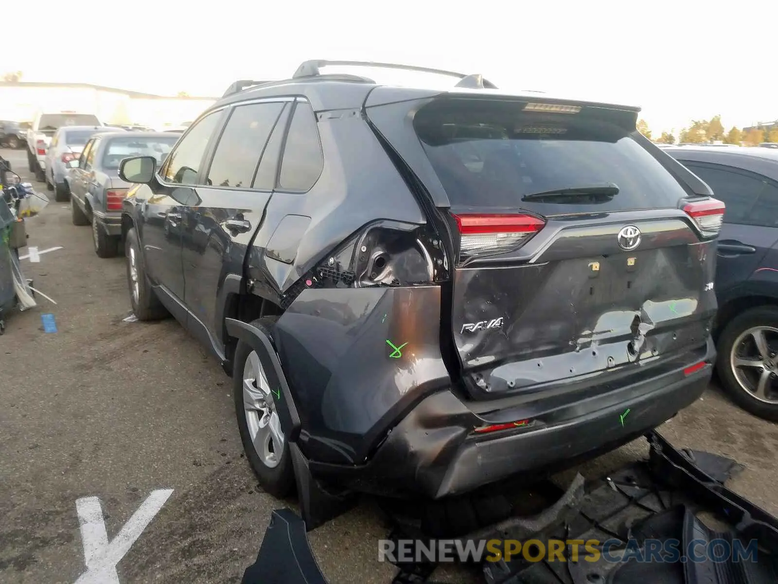 3 Фотография поврежденного автомобиля JTMW1RFV5KD009867 TOYOTA RAV4 2019