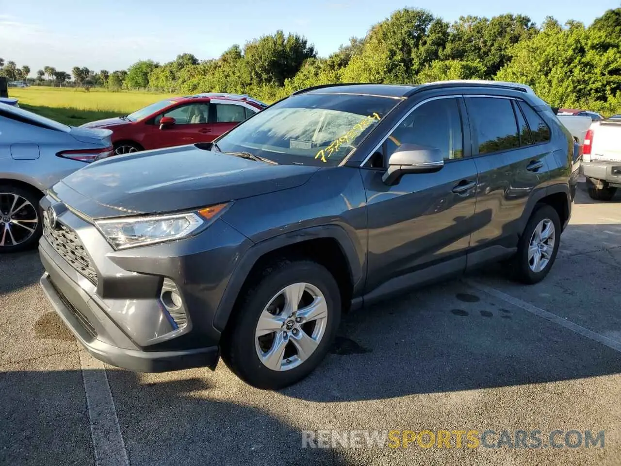 1 Фотография поврежденного автомобиля JTMW1RFV5KD501766 TOYOTA RAV4 2019