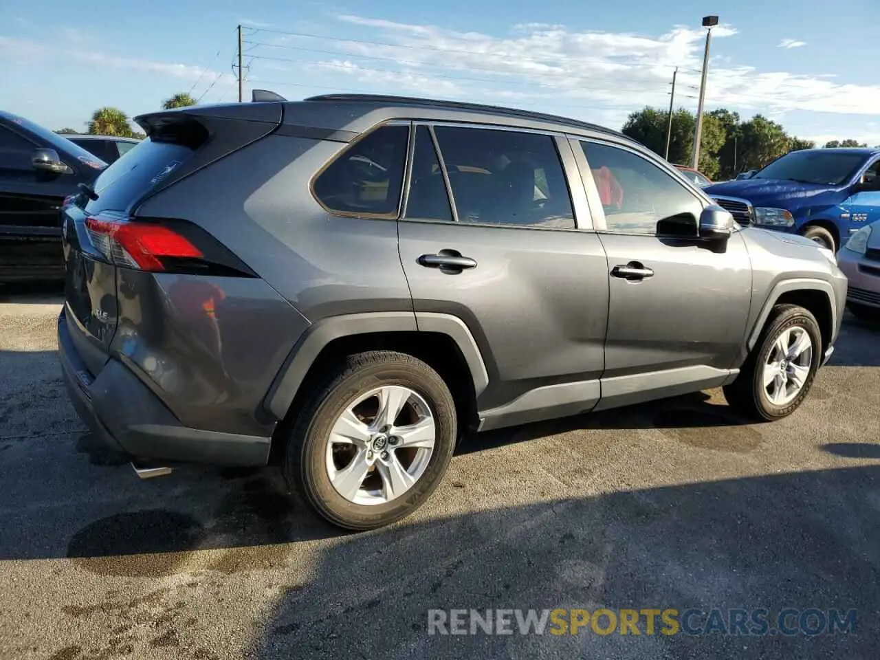3 Фотография поврежденного автомобиля JTMW1RFV5KD501766 TOYOTA RAV4 2019