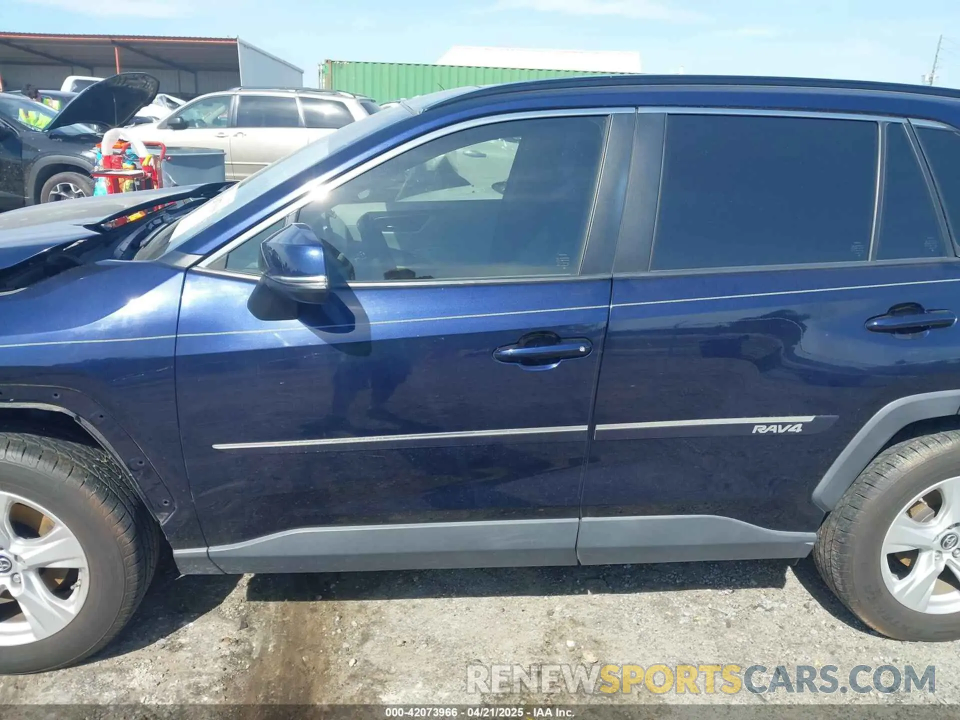 15 Photograph of a damaged car JTMW1RFV5KD502433 TOYOTA RAV4 2019
