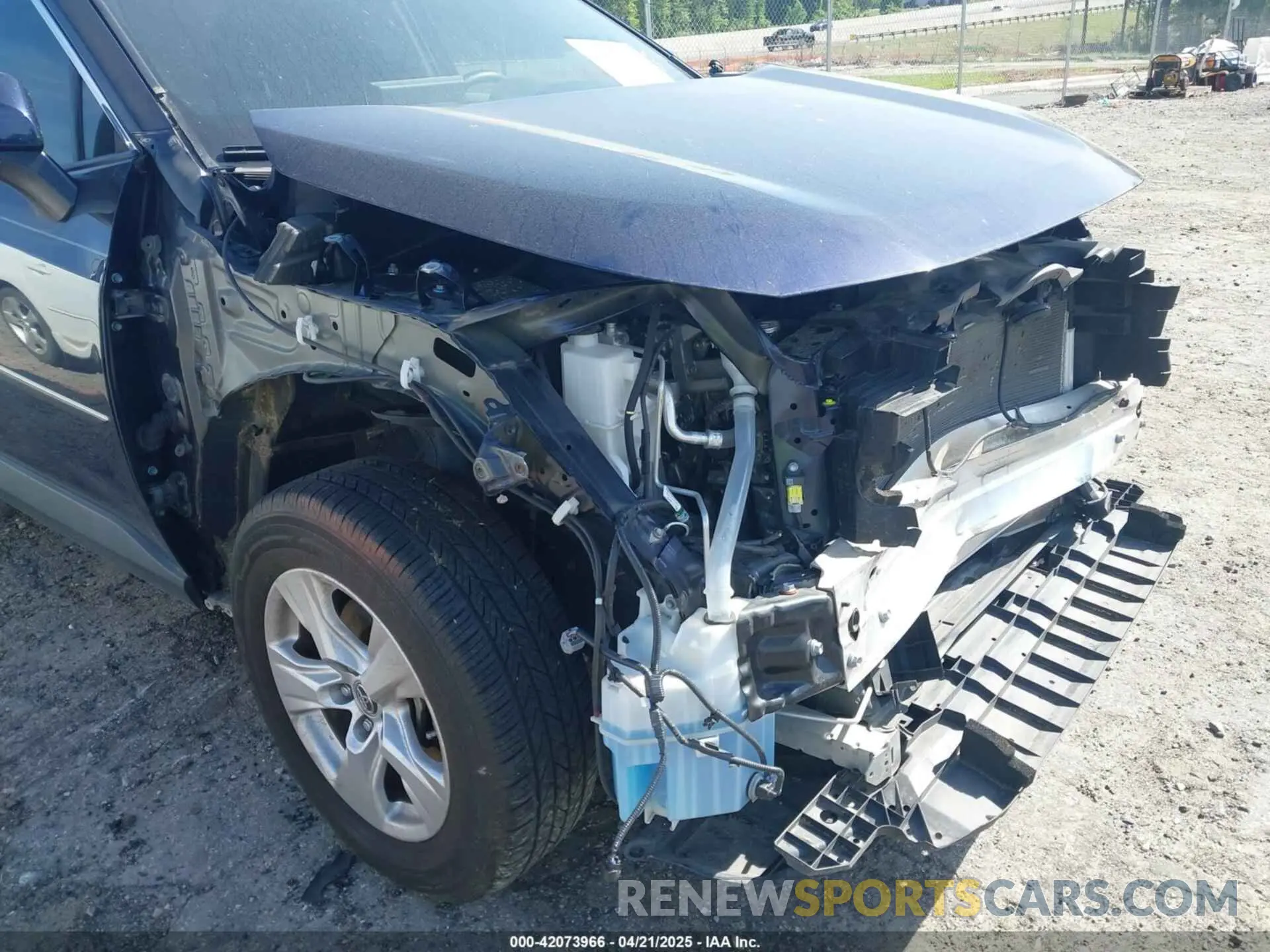 6 Photograph of a damaged car JTMW1RFV5KD502433 TOYOTA RAV4 2019