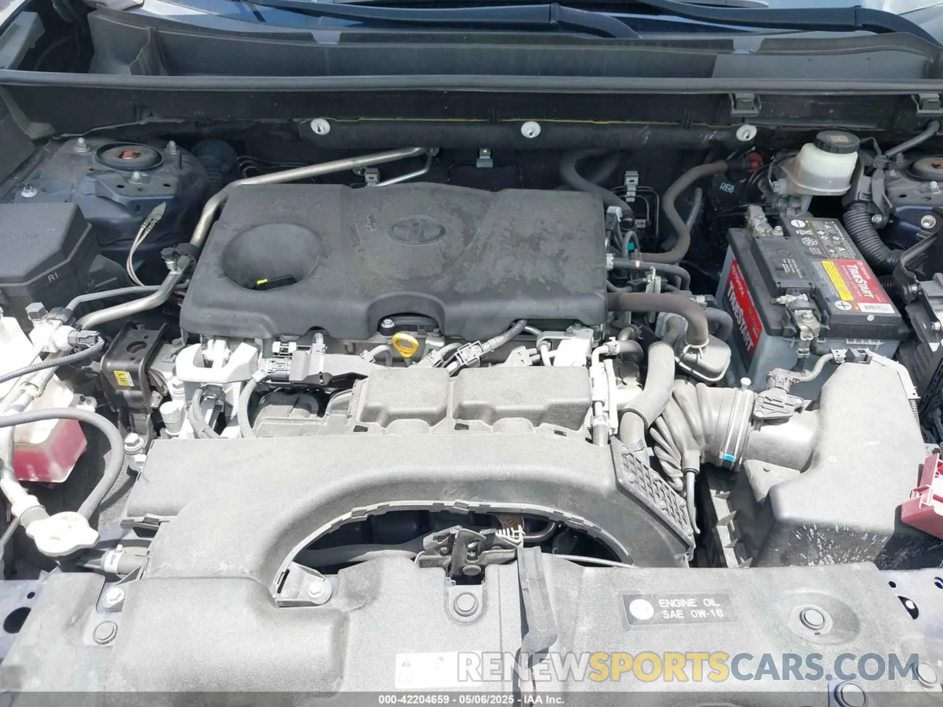10 Фотография поврежденного автомобиля JTMW1RFV6KD502439 TOYOTA RAV4 2019