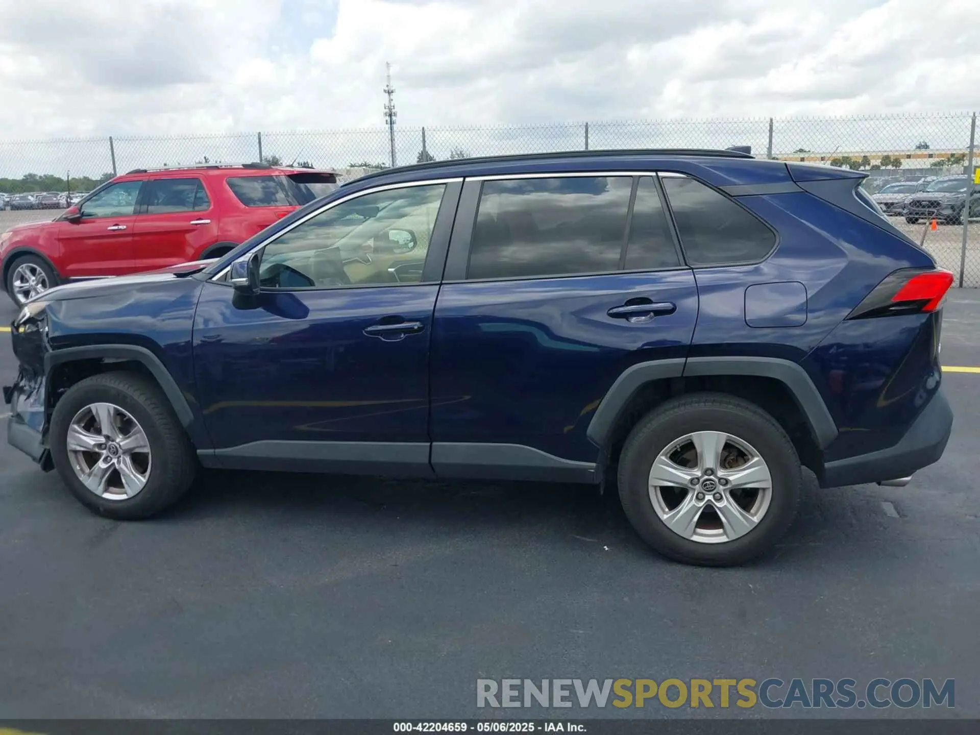 14 Фотография поврежденного автомобиля JTMW1RFV6KD502439 TOYOTA RAV4 2019