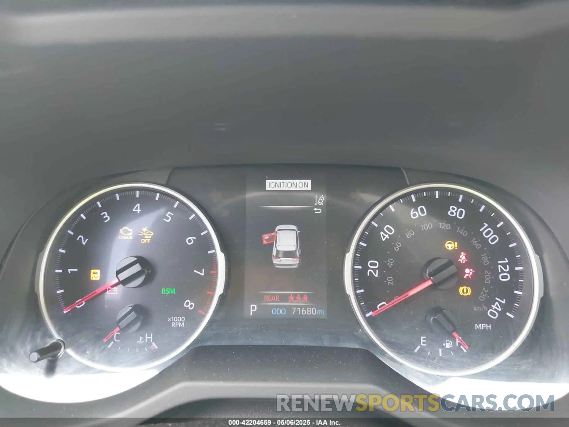 7 Фотография поврежденного автомобиля JTMW1RFV6KD502439 TOYOTA RAV4 2019
