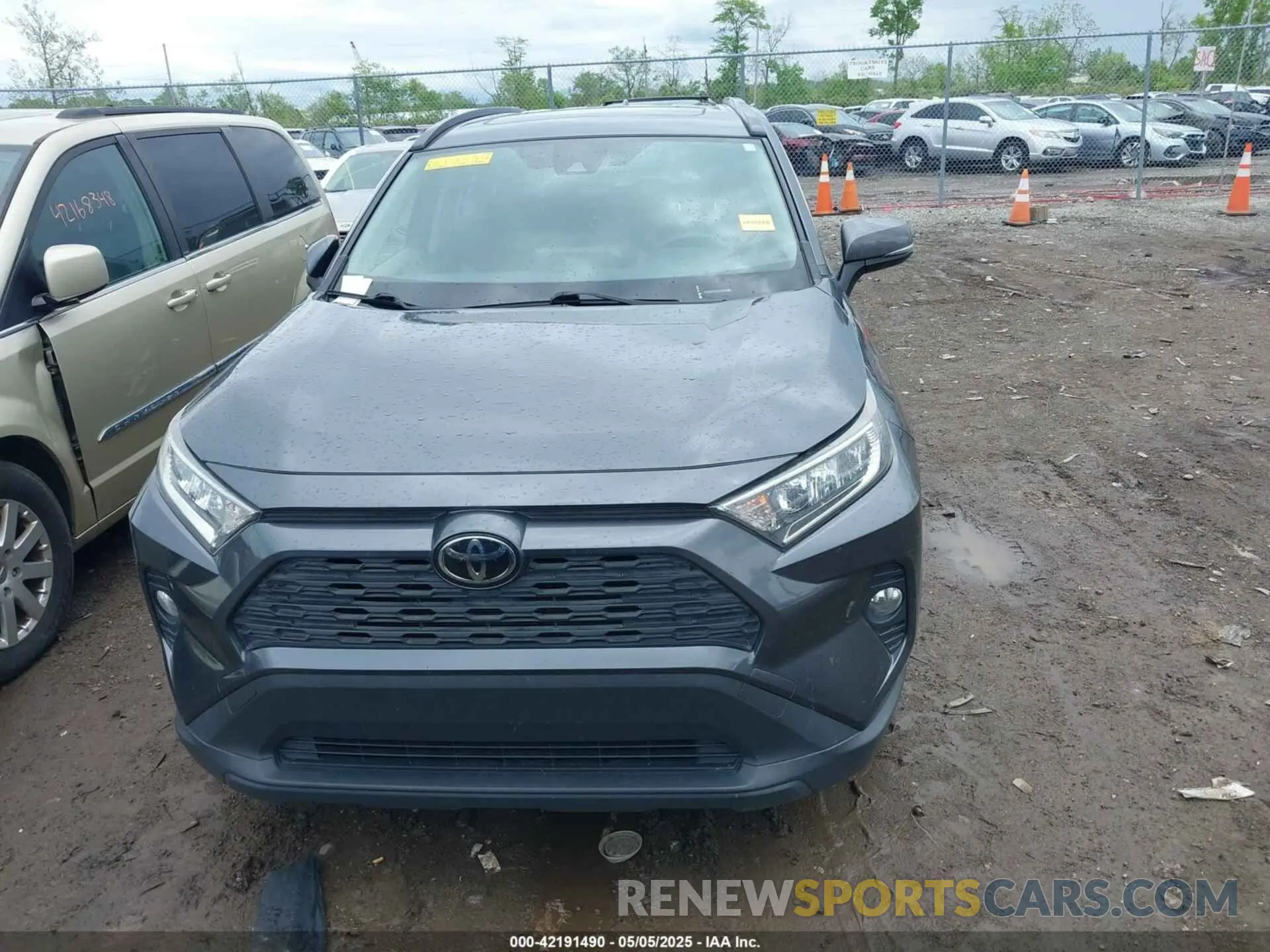 13 Фотография поврежденного автомобиля JTMW1RFV6KD513554 TOYOTA RAV4 2019